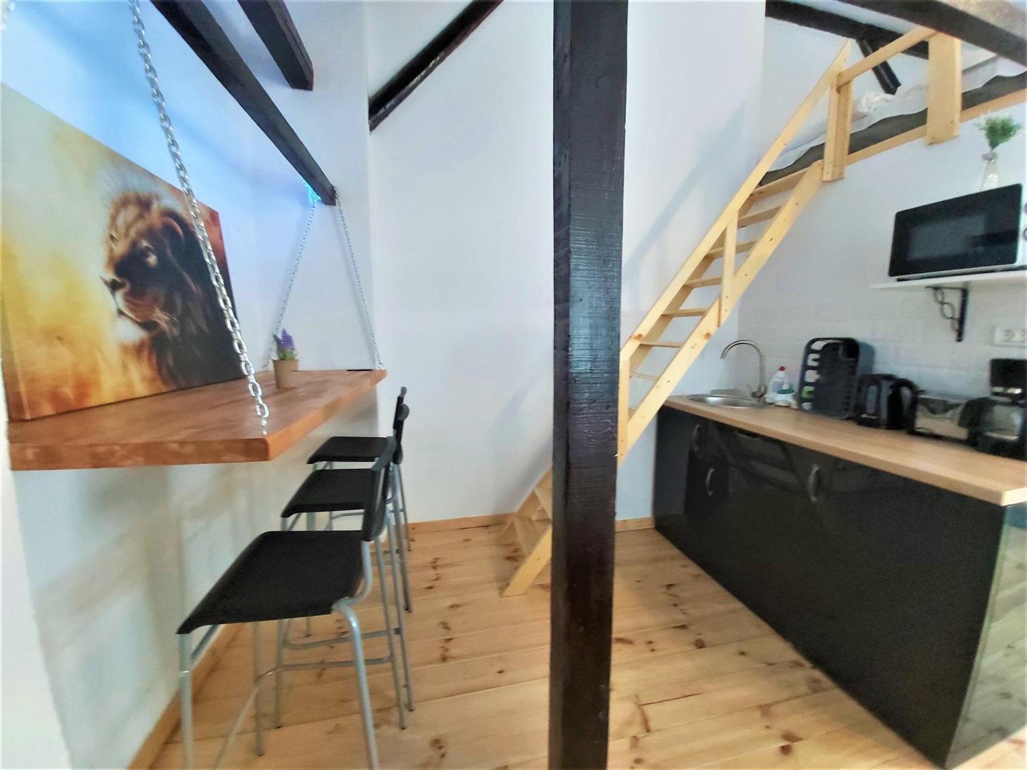 Apartment 92