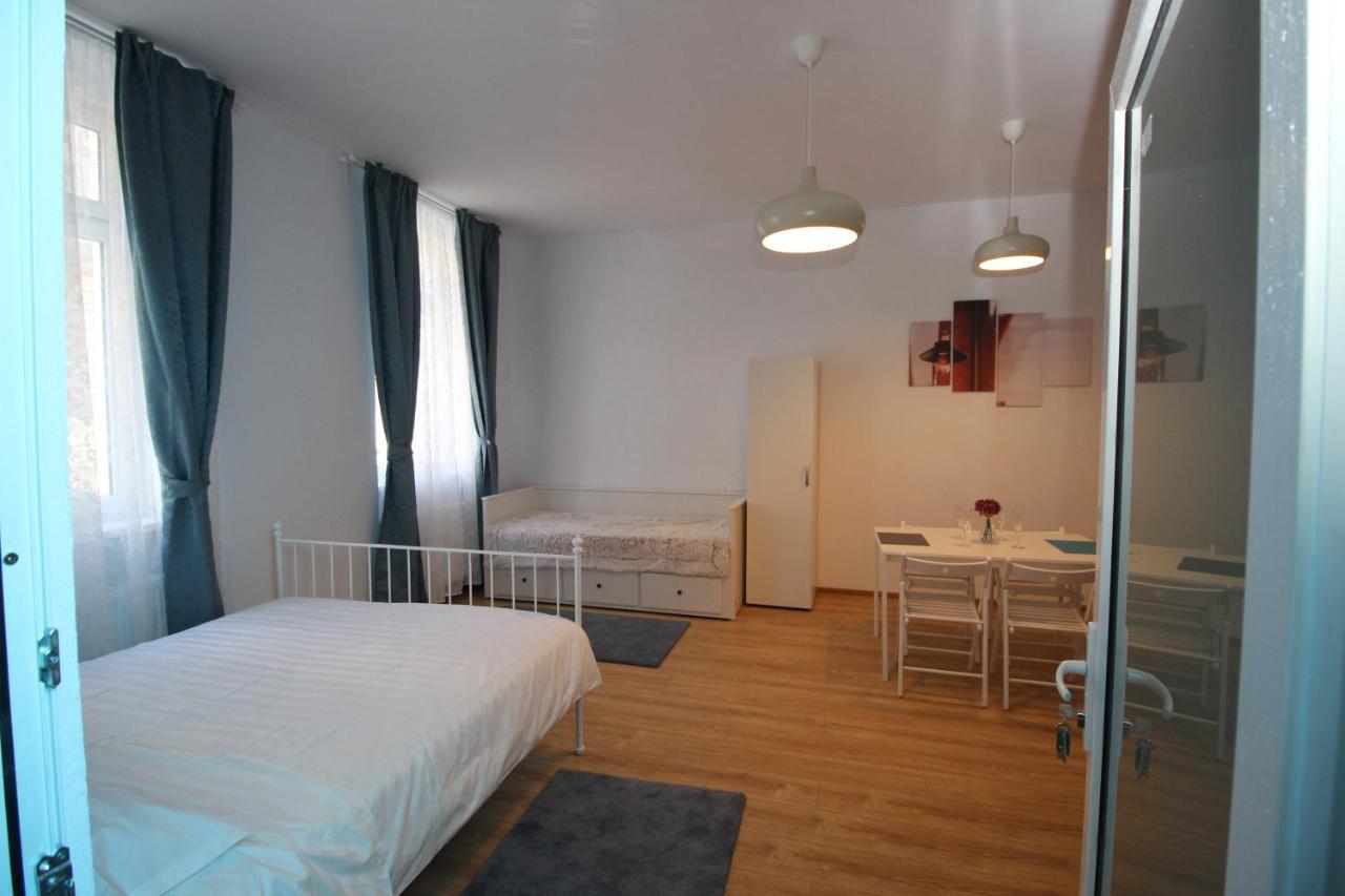 92 Apartment